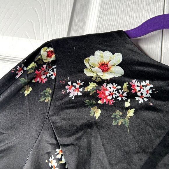 IEENA for Mac Duggal Belted Black Floral Print Long Sleeve Gown Women's Size 6 - Picture 10 of 16